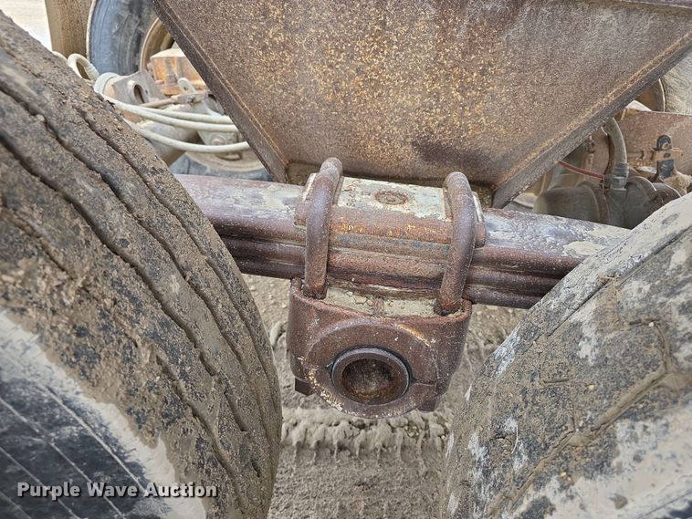 image for item FI0824 2004 Lufkin TBD4020 bottom dump trailer