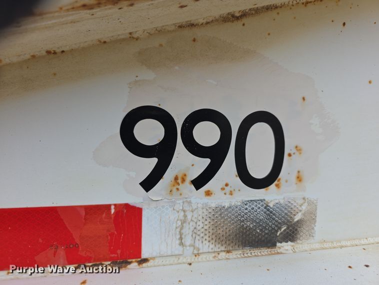 image for item FI0824 2004 Lufkin TBD4020 bottom dump trailer