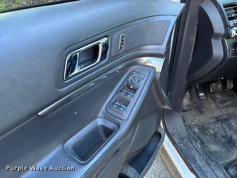 image for item FI1612 2015 Ford Explorer Police Interceptor SUV