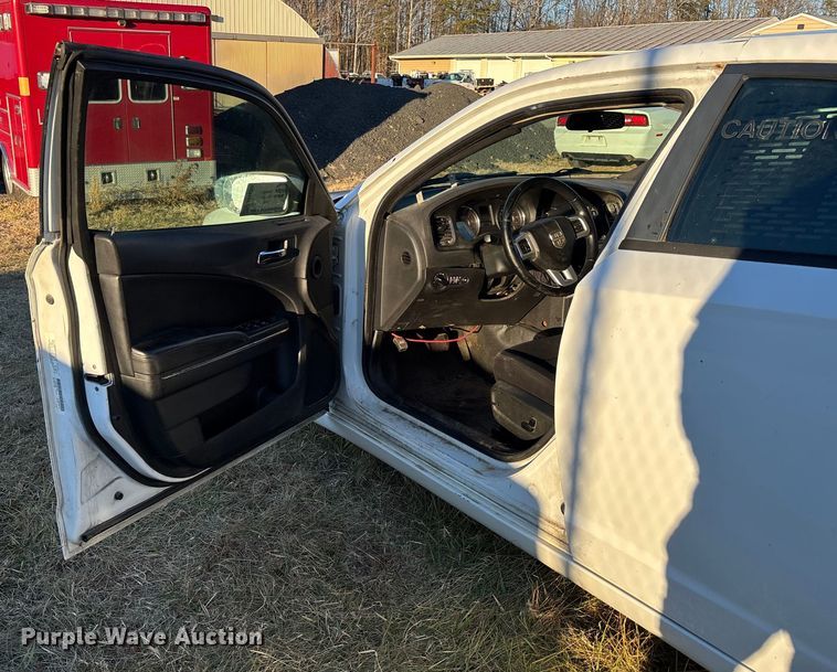 image for item FI1620 2013 Dodge Charger Police 