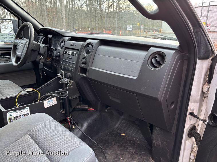 image for item FI1625 2011 Ford F150 XL Ext. Cab pickup truck