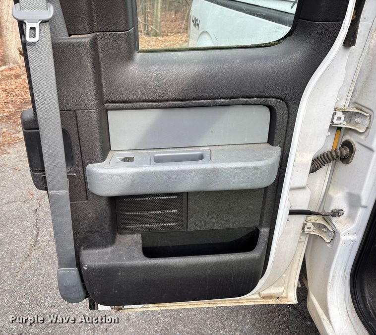 image for item FI1625 2011 Ford F150 XL Ext. Cab pickup truck