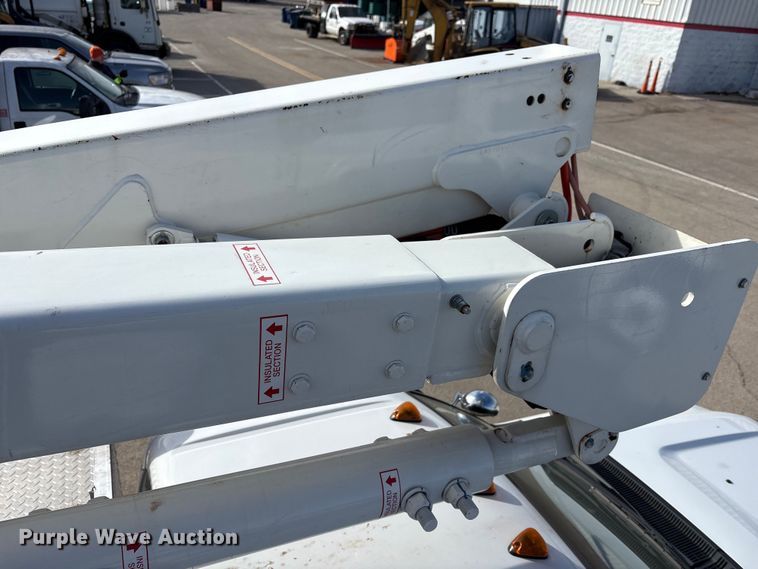 image for item FK1126 2012 Ford F-550 bucket truck