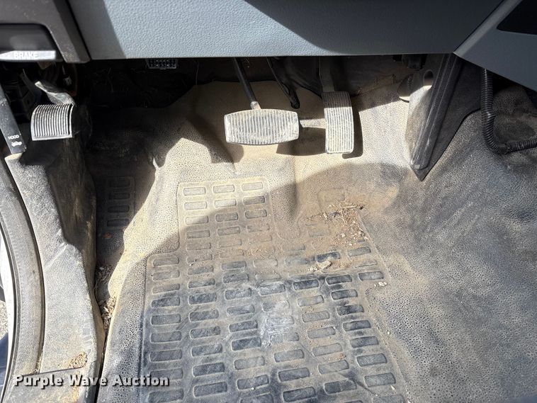 image for item FK1126 2012 Ford F-550 bucket truck