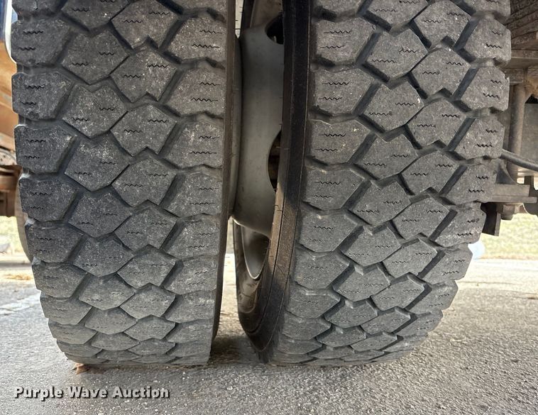 image for item FK1126 2012 Ford F-550 bucket truck