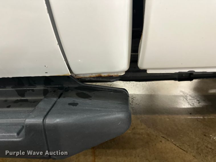 image for item FK1523 2011 Ford F250 Super Duty pickup truck