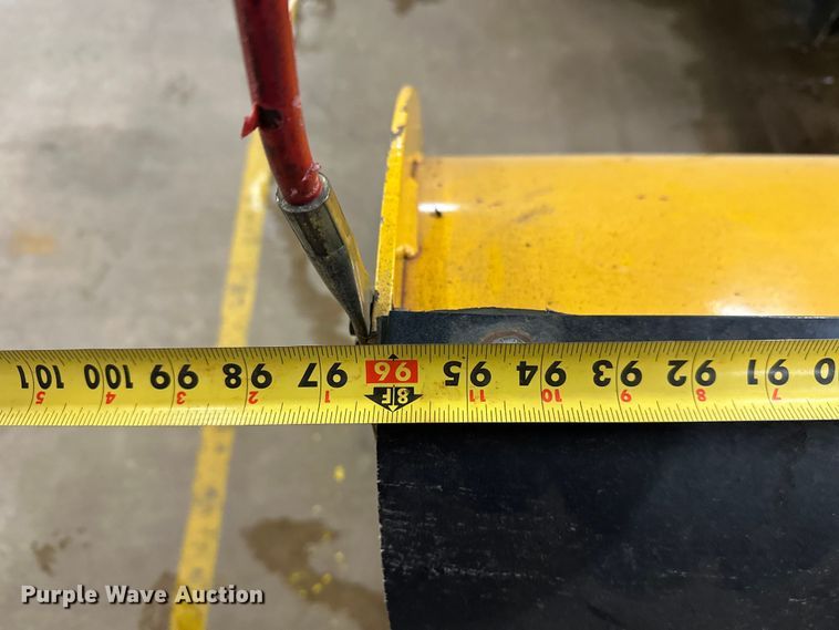 image for item FK1523 2011 Ford F250 Super Duty pickup truck