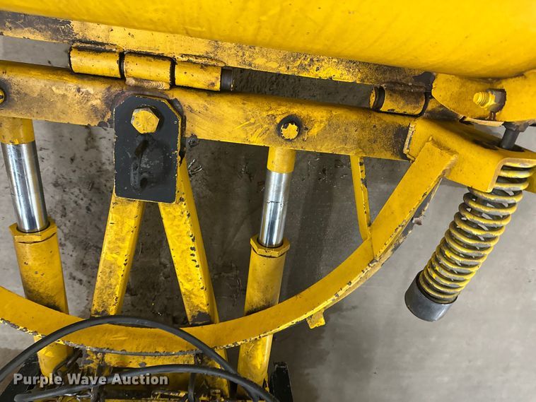 image for item FK1523 2011 Ford F250 Super Duty pickup truck