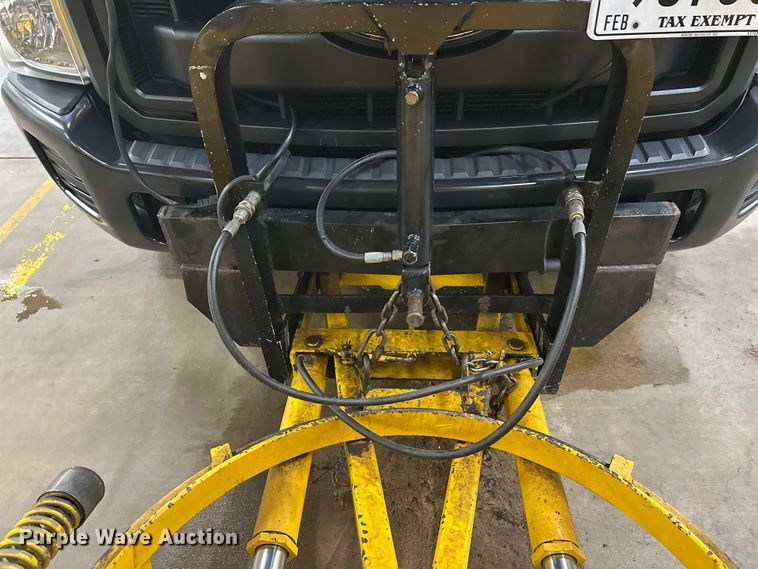 image for item FK1523 2011 Ford F250 Super Duty pickup truck