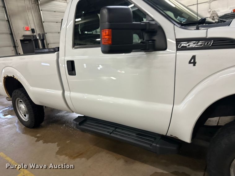 image for item FK1523 2011 Ford F250 Super Duty pickup truck