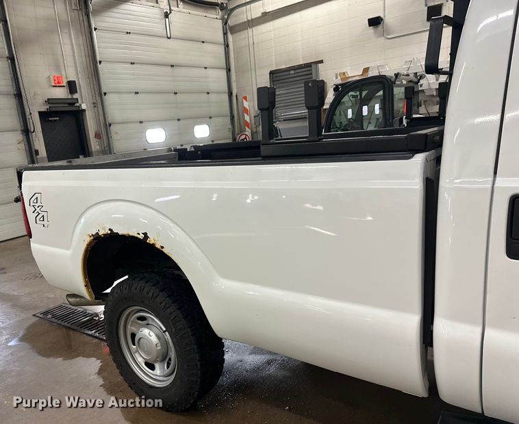image for item FK1523 2011 Ford F250 Super Duty pickup truck