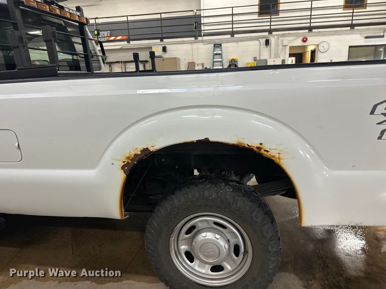 image for item FK1523 2011 Ford F250 Super Duty pickup truck