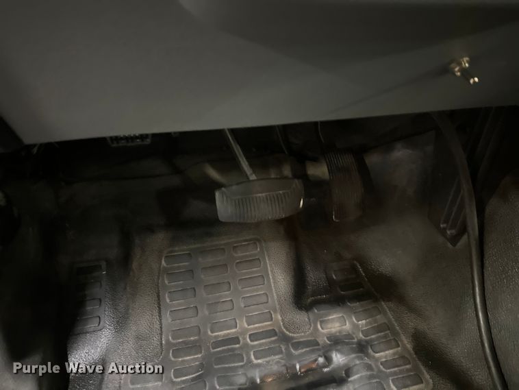 image for item FK1523 2011 Ford F250 Super Duty pickup truck