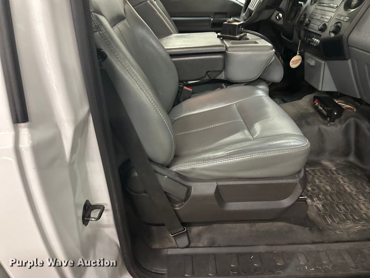 image for item FK1523 2011 Ford F250 Super Duty pickup truck