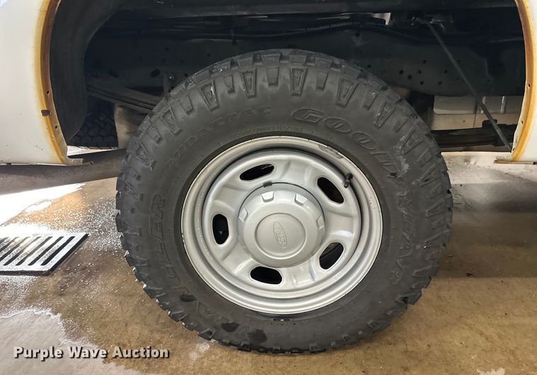 image for item FK1523 2011 Ford F250 Super Duty pickup truck