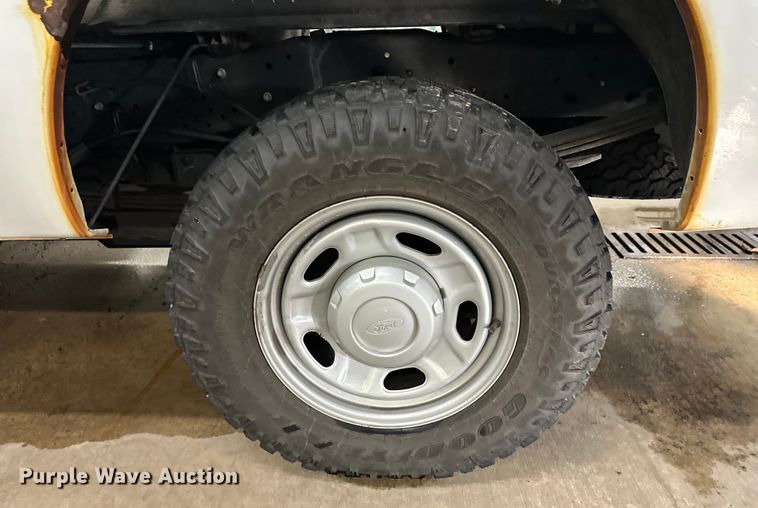 image for item FK1523 2011 Ford F250 Super Duty pickup truck