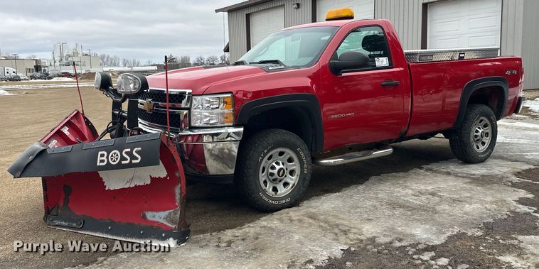 image for item FK1585 2013 Chevrolet Silverado 3500HD pickup truck