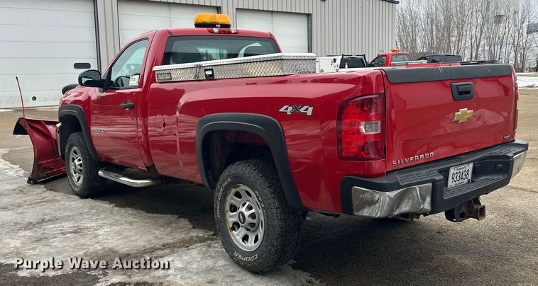 image for item FK1585 2013 Chevrolet Silverado 3500HD pickup truck