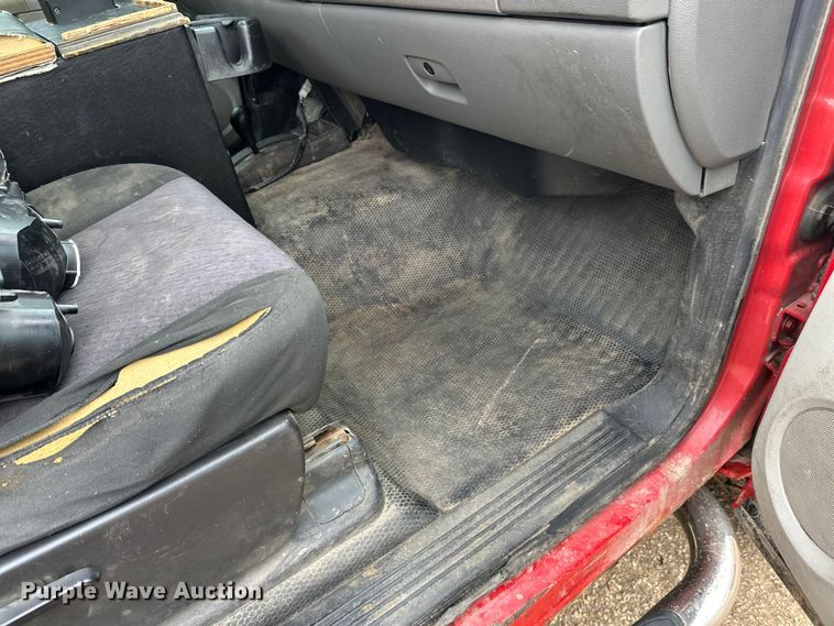 image for item FK1585 2013 Chevrolet Silverado 3500HD pickup truck