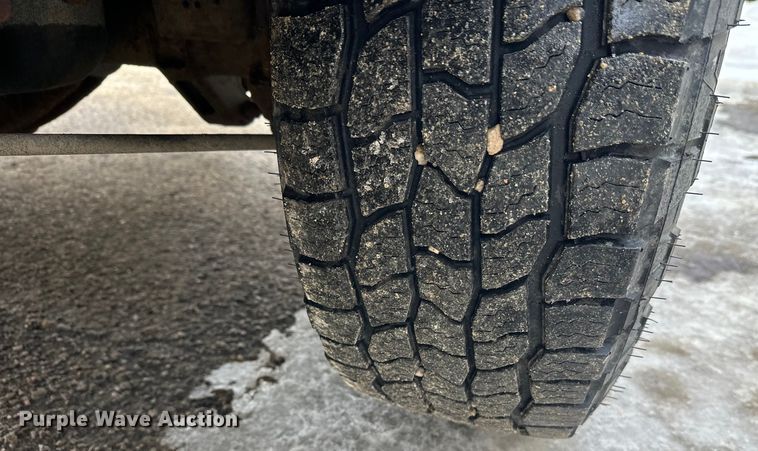 image for item FK1585 2013 Chevrolet Silverado 3500HD pickup truck