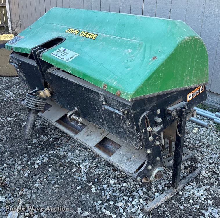 image for item FO3544 John Deere 1500 aerator