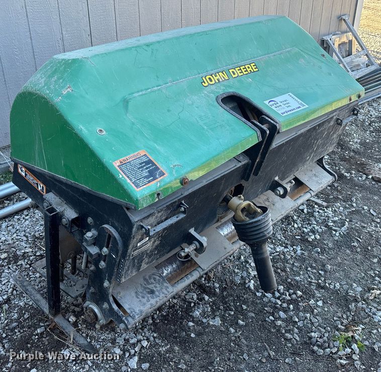 image for item FO3544 John Deere 1500 aerator