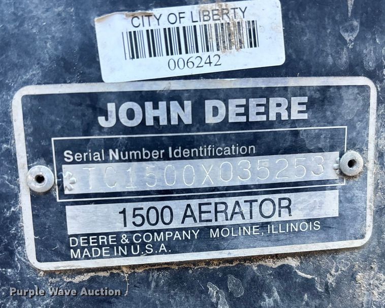 image for item FO3544 John Deere 1500 aerator