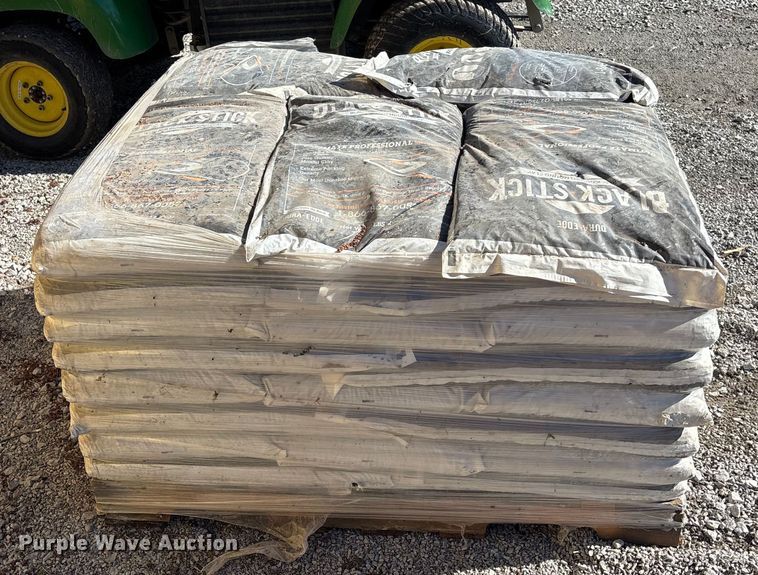 image for item FO3550 Approximately 40 Dura Edge Black Stick Black Gumbo mound clay