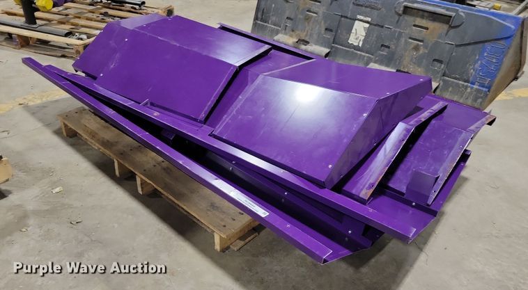 image for item NO9938 (80) lockers