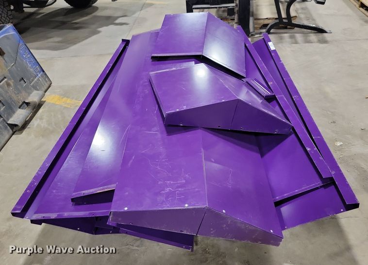 image for item NO9938 (80) lockers