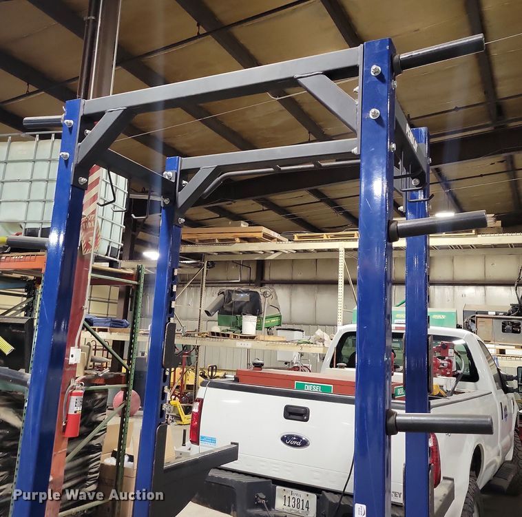 image for item NO9953 Pendlay squat rack