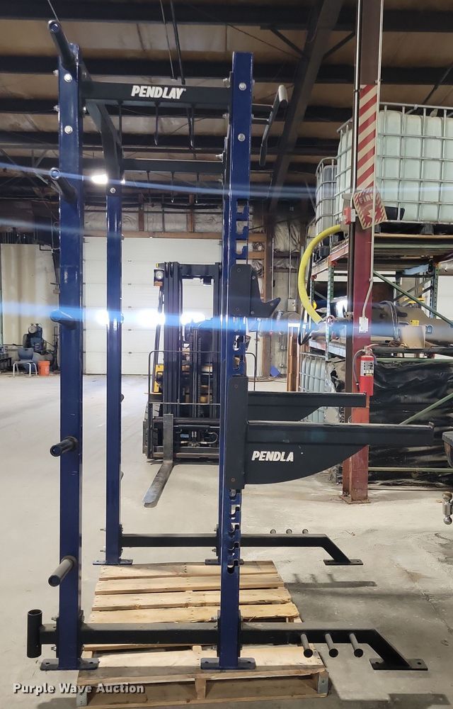 image for item NO9954 Pendlay squat rack