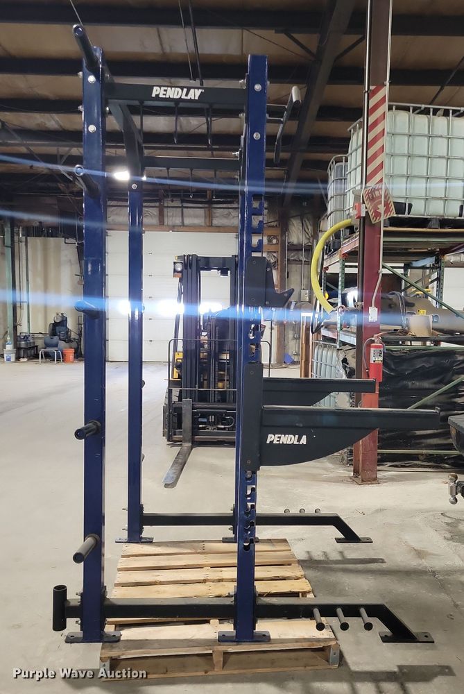 image for item NO9957 Pendlay squat rack