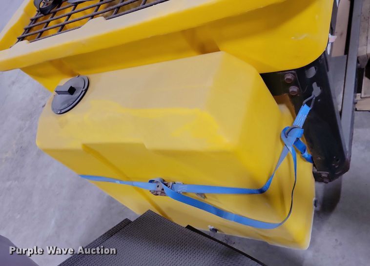 image for item NO9964 Snow Ex spreader