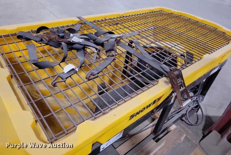 image for item NO9964 Snow Ex spreader