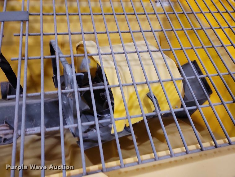 image for item NO9964 Snow Ex spreader