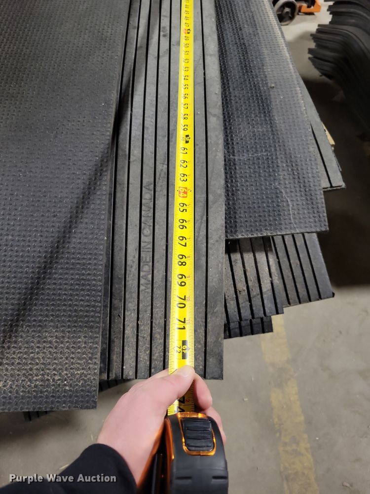 image for item NO9976 (3) pallets of rubber mats