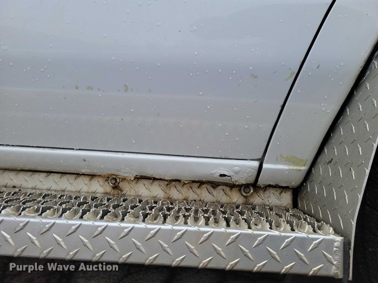 image for item NO9992 2010 Ford E350 ambulance