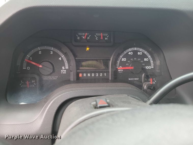 image for item NO9992 2010 Ford E350 ambulance