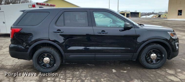 image for item NO9994 2016 Ford Explorer Police Interceptor SUV