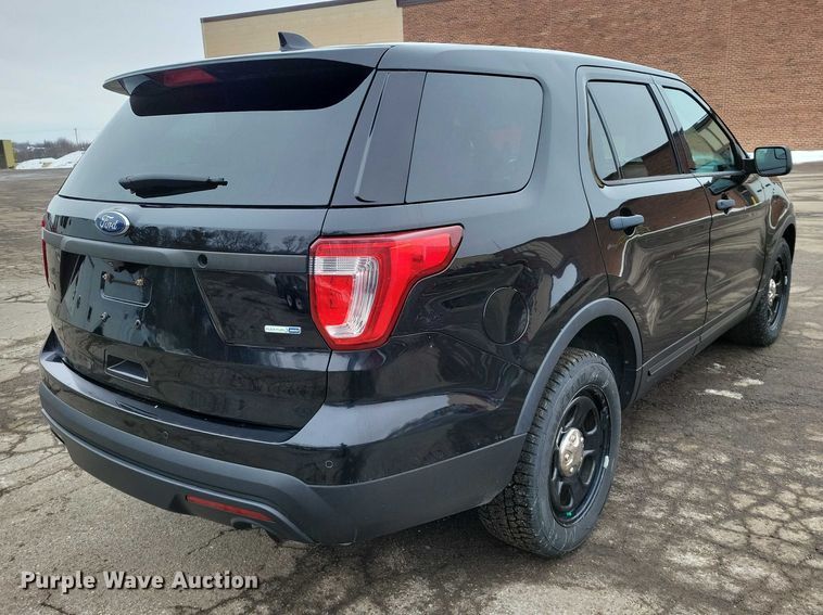 image for item NO9994 2016 Ford Explorer Police Interceptor SUV