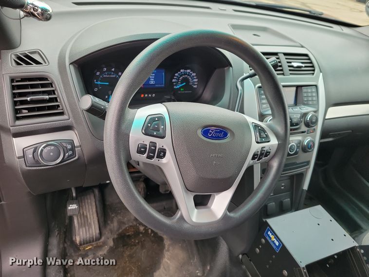 image for item NO9995 2013 Ford Explorer Police Interceptor SUV