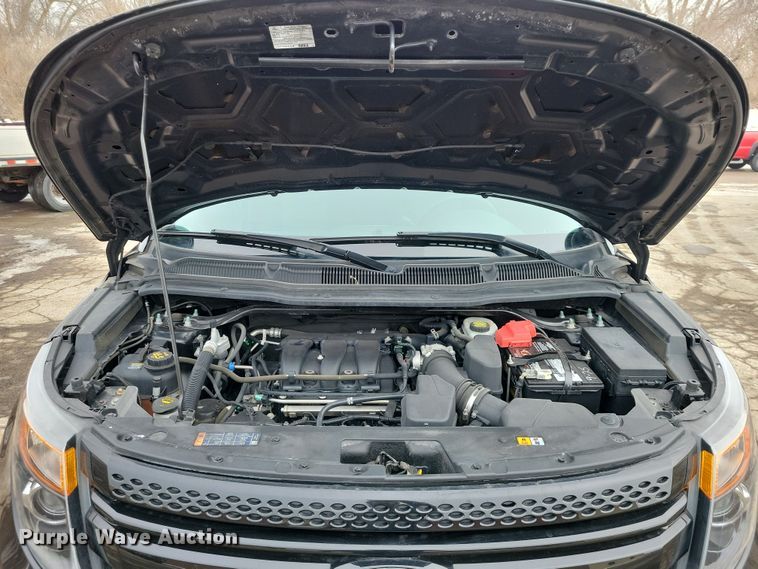 image for item NO9995 2013 Ford Explorer Police Interceptor SUV