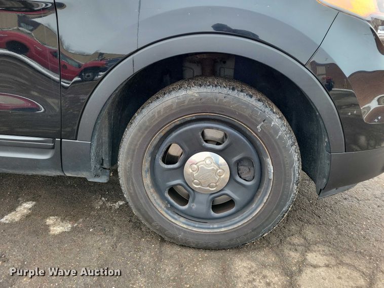 image for item NO9995 2013 Ford Explorer Police Interceptor SUV