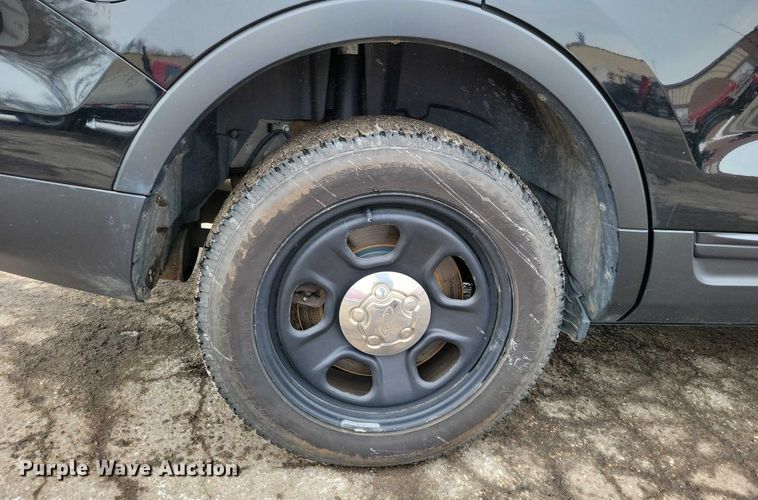 image for item NO9995 2013 Ford Explorer Police Interceptor SUV