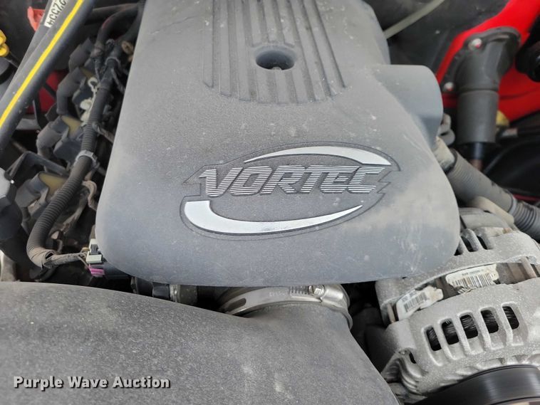 image for item NO9996 2005 Chevrolet 2500HD Silverado pickup truck