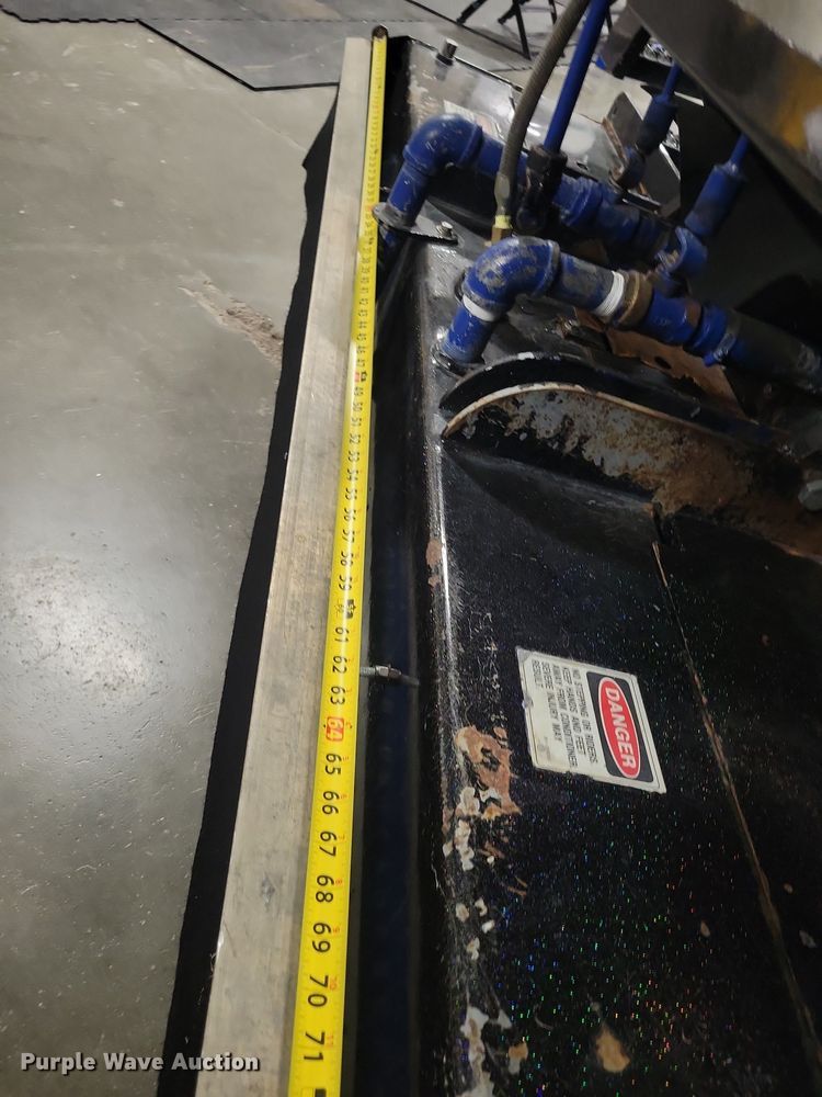 image for item NO9997 1995 Zamboni 500 ice resurfacer