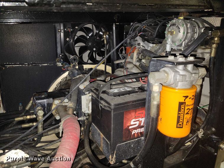 image for item NO9997 1995 Zamboni 500 ice resurfacer