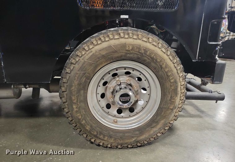 image for item NO9997 1995 Zamboni 500 ice resurfacer