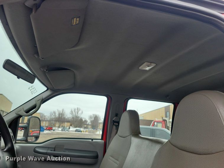 image for item NO9998 2000 Ford F450 Super Duty XL Crew Cab flatbed truck